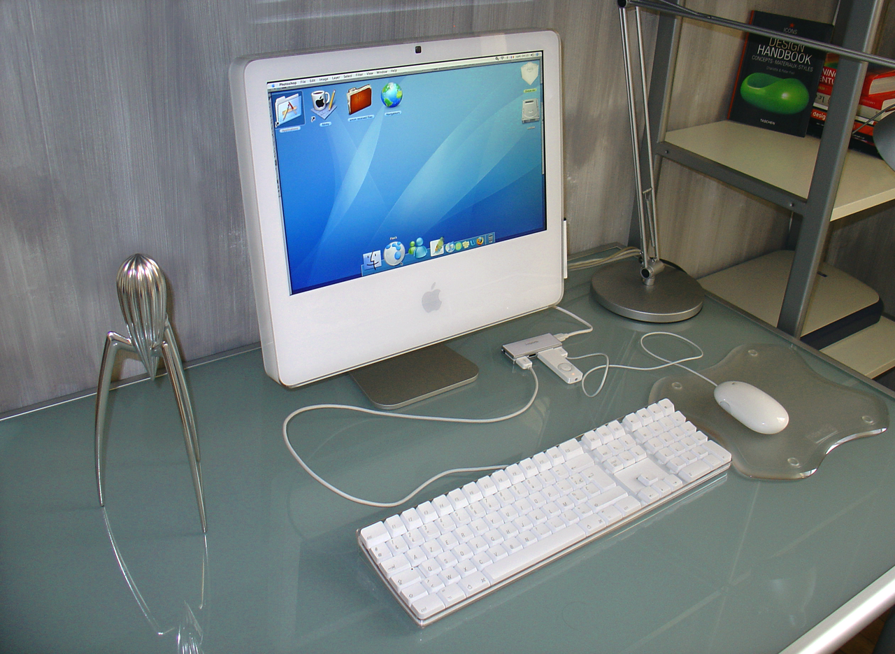 1280px-Imac17pouces.png